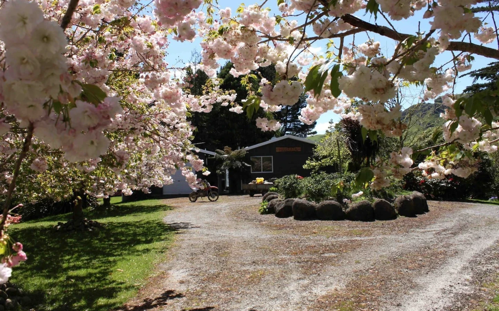 Haurata-High-Country-Retreat-ProductImageObject-1441_house2