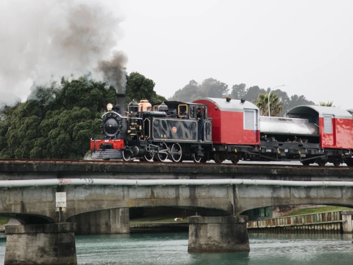 WA165 Steam Locomotive