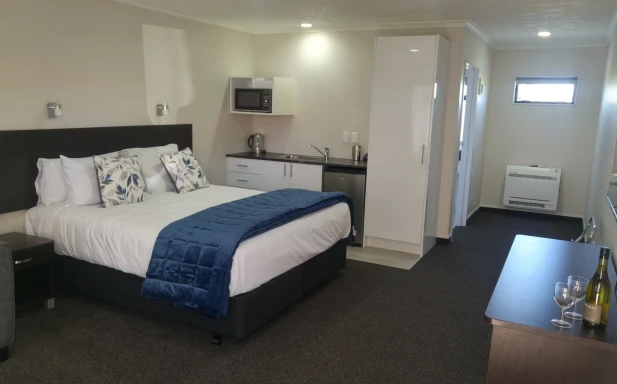 White Heron Motor Lodge