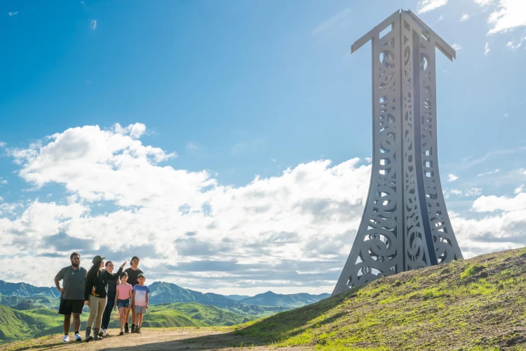 Tipuna Tours