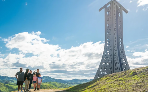 Tipuna Tours