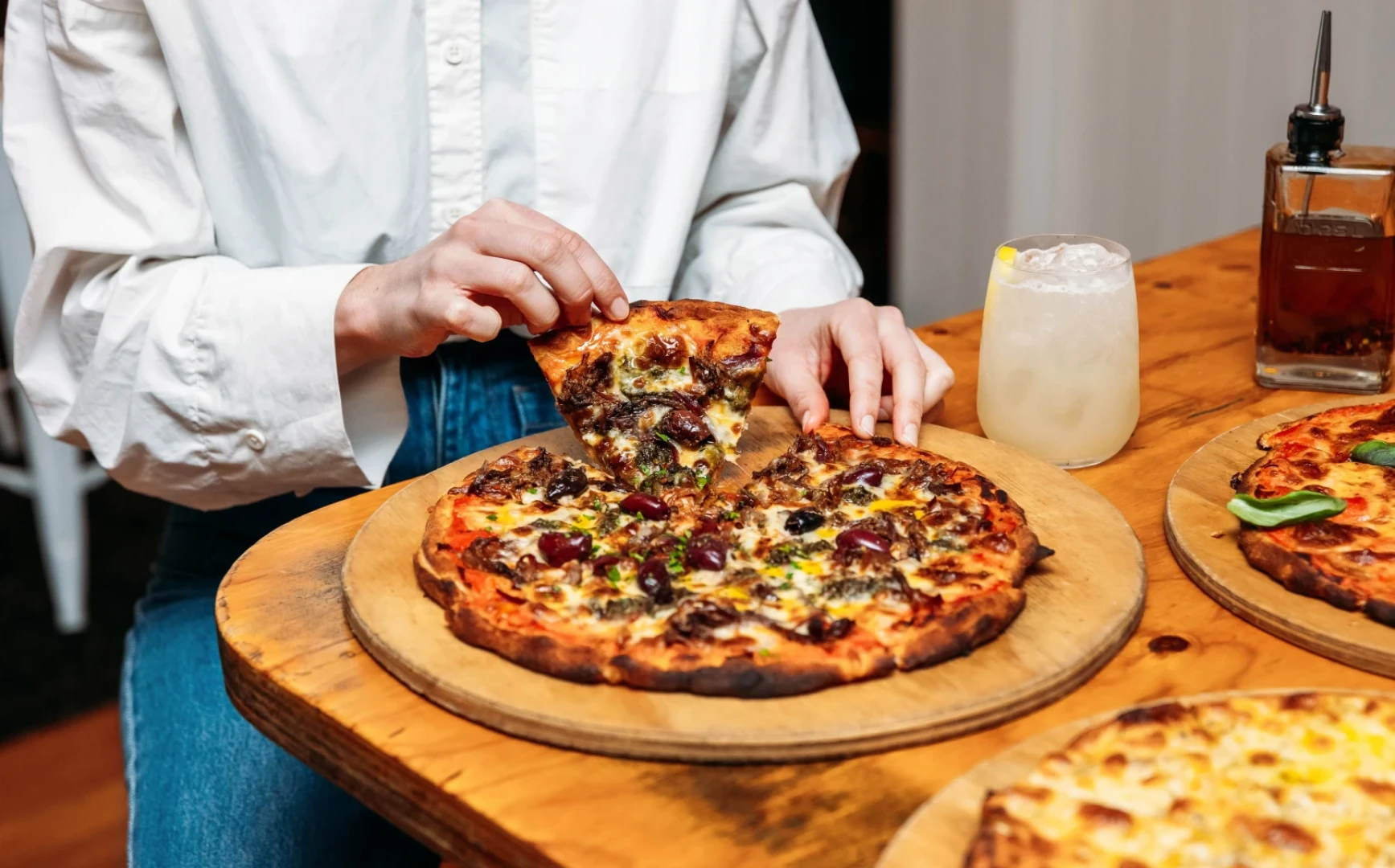 Neighbourhood Pizzeria GISBORNE 16