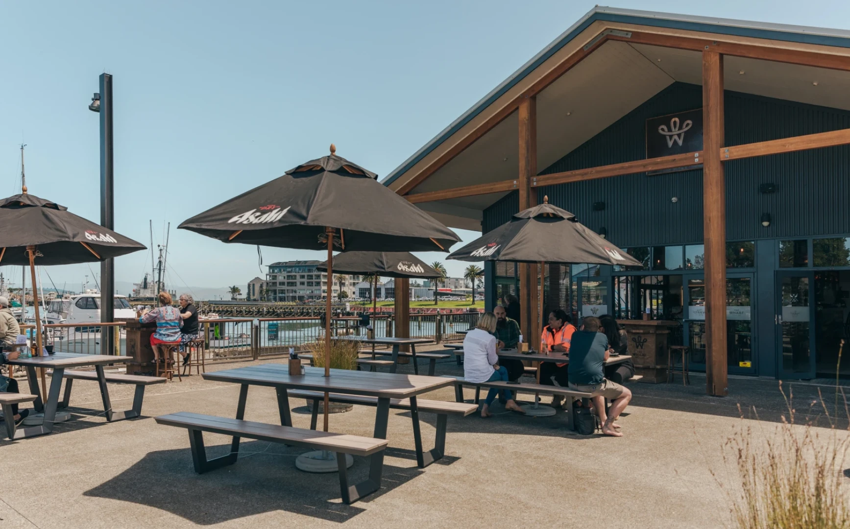 Wharf Bar Grill 18