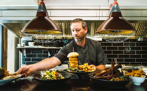 Wharf Bar Grill 3