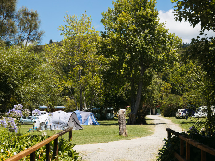 Te Araroa Holiday Park 