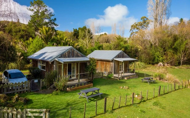 Morere Lodge