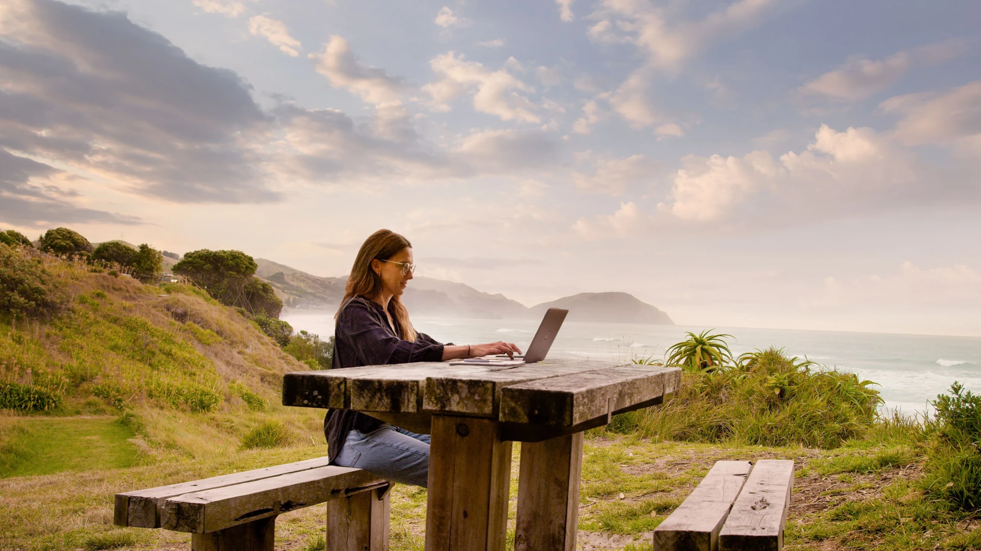 Wainui Beach Picnic Table 3 GRADE RTF Copy 2
